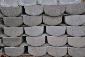 DSC_0087 škarpniki betonski 30 cm