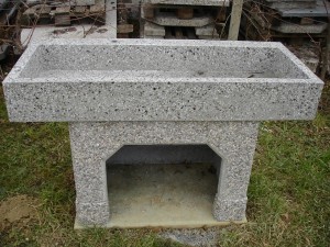 brušeni umivalnik-veliko korito 140x58cm